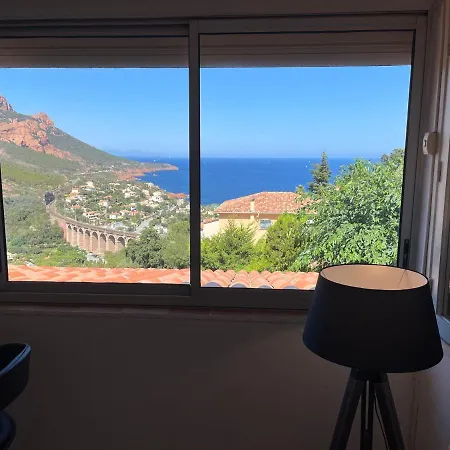 Apartment 48 M2 Climatise Vue Terrasse 41m2 Vue Antheor-Cap-Roux
